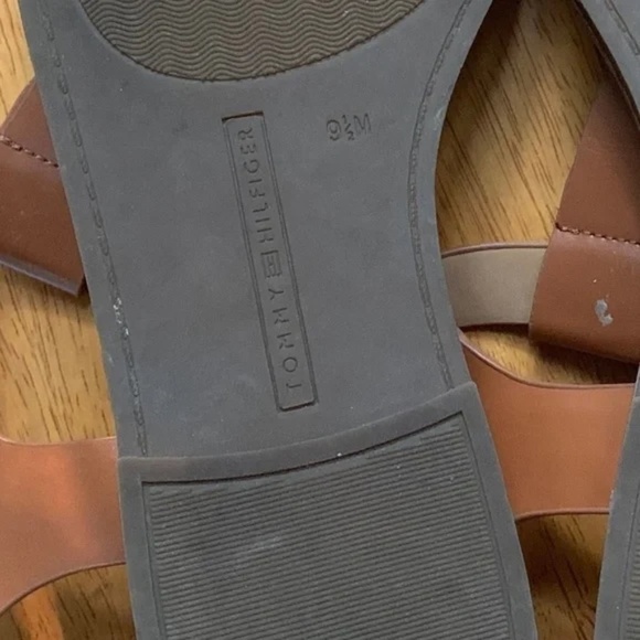 Tommy Hilfiger Strappy Cognac Brown Spring Summer Flat Sandals Shoes, Size 9.5 - Picture 6 of 8